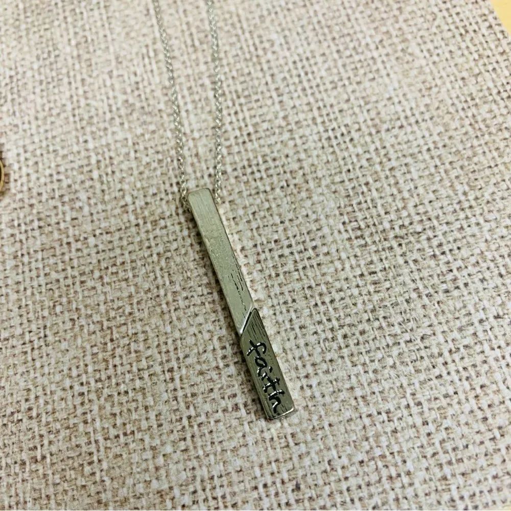Dainty Necklace Bundle - Picture 4 of 4